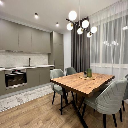 Vanquish Central Apartment Varna Luaran gambar