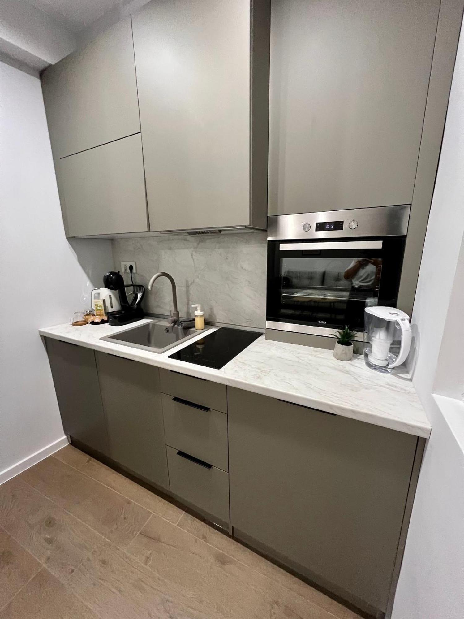Vanquish Central Apartment Varna Luaran gambar