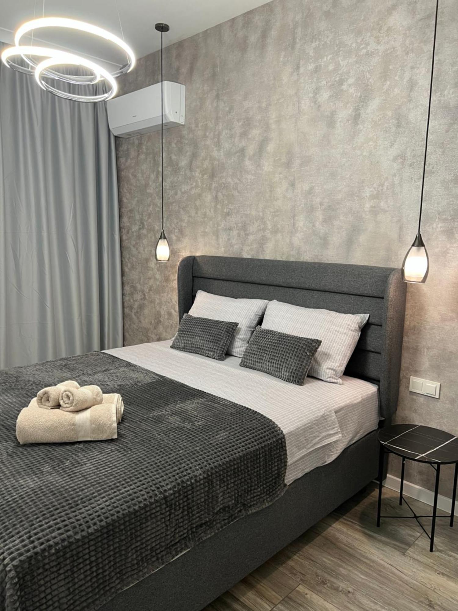 Vanquish Central Apartment Varna Luaran gambar